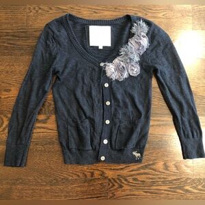 Vintage Y2K Abercrombie & Fitch Dark Blue Shrunken Cardigan with Floral Accents